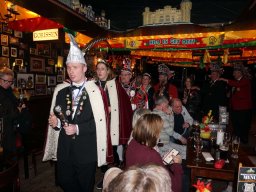 carnavalradio bij Gorissen met prinsenpaar van Op de Bies